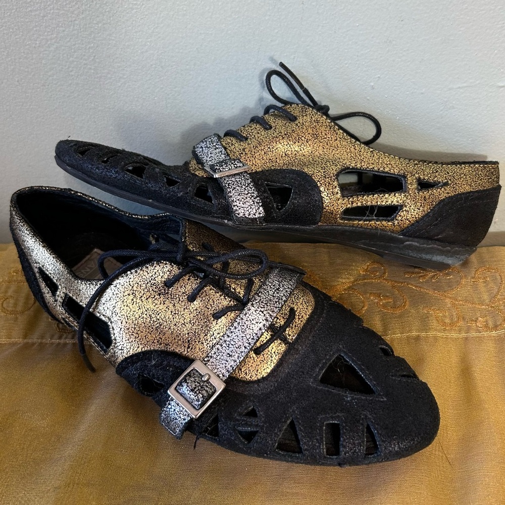 VANS HELLZ Sophie Black Gold Silver Buckle Strap Lace up Leather Shoes